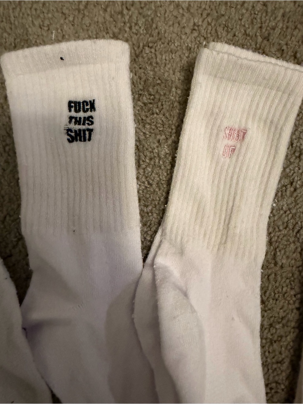 Novelty crew socks, 6 pairs used - Picture 2 of 4